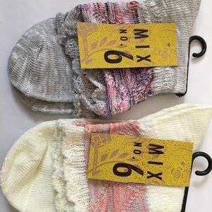 2 Pairs Mix No.6 Women’s Crew Socks, Grey, Ivory